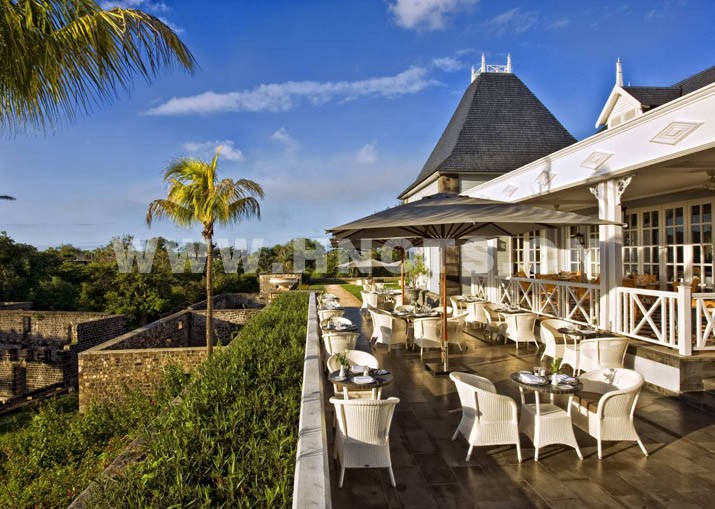 毛里求斯玛丽蒂姆酒店 Maritim Hotel Mauritius 餐厅—— 中国旅行社毛里求斯专卖
